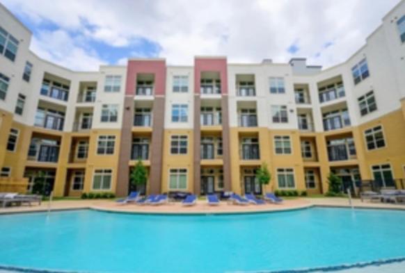Walk To Nrg-city View Balcony- Free Parking-2bdrm Near Nrg-med Center-galleria-downtown * Houston
